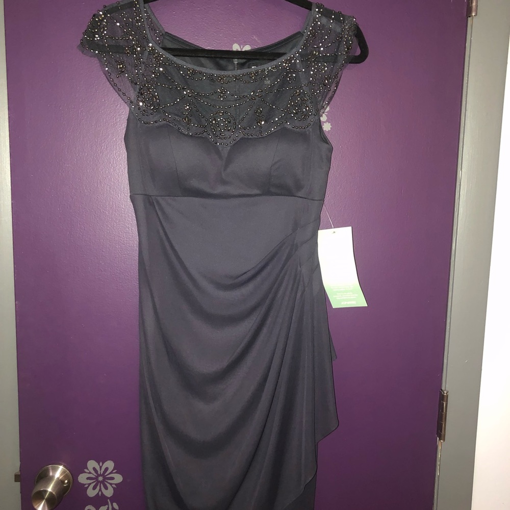 PRICE DROP Elegant Dress w/ Cap Sleeves